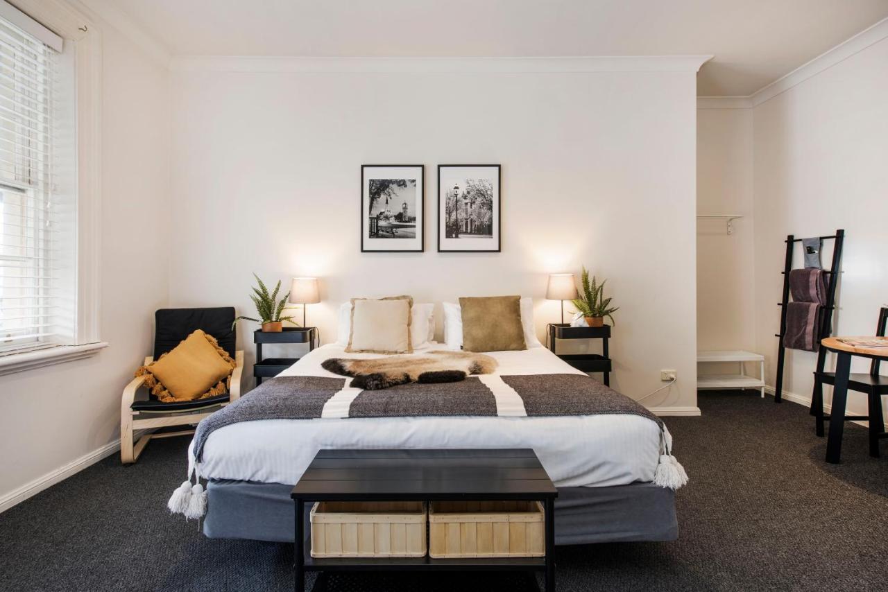 The Woolpack Hotel Mudgee Extérieur photo